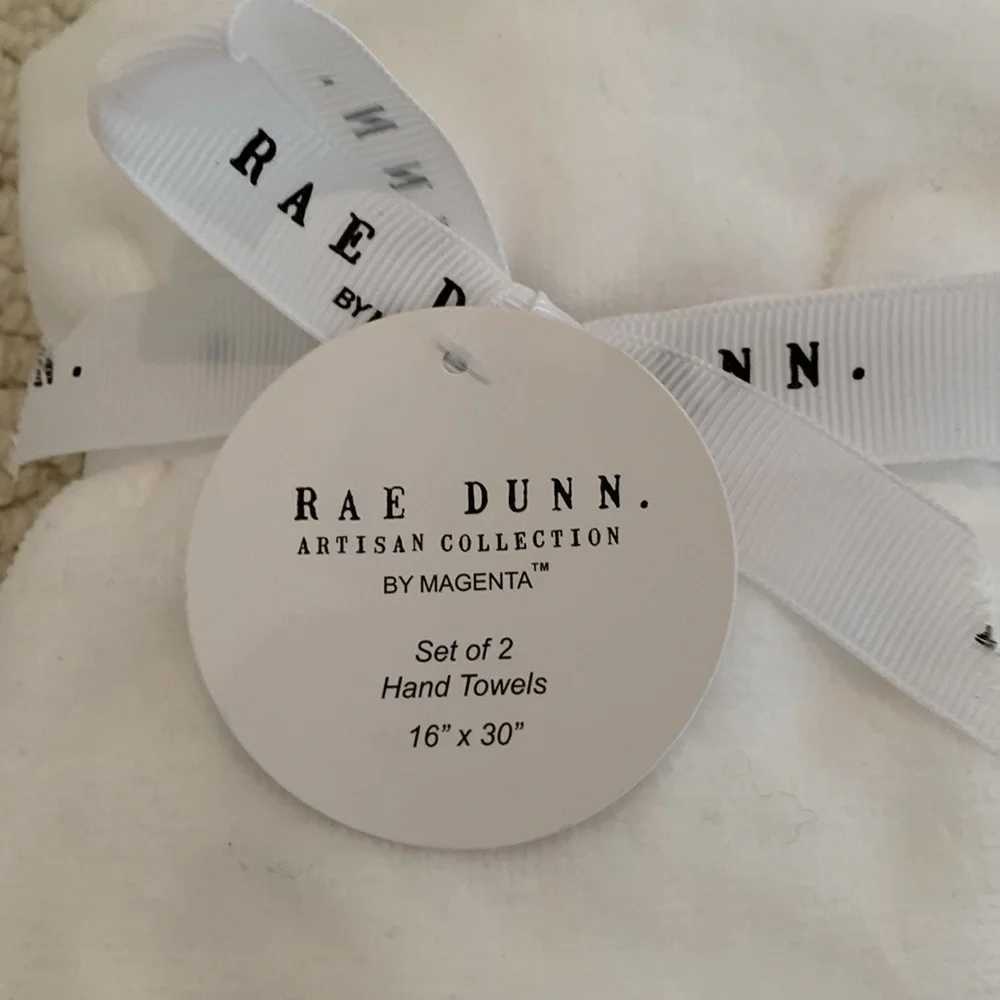 Rae Dunn nwt rae