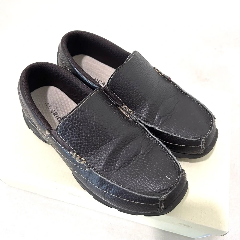 Perry Ellis elegant perry