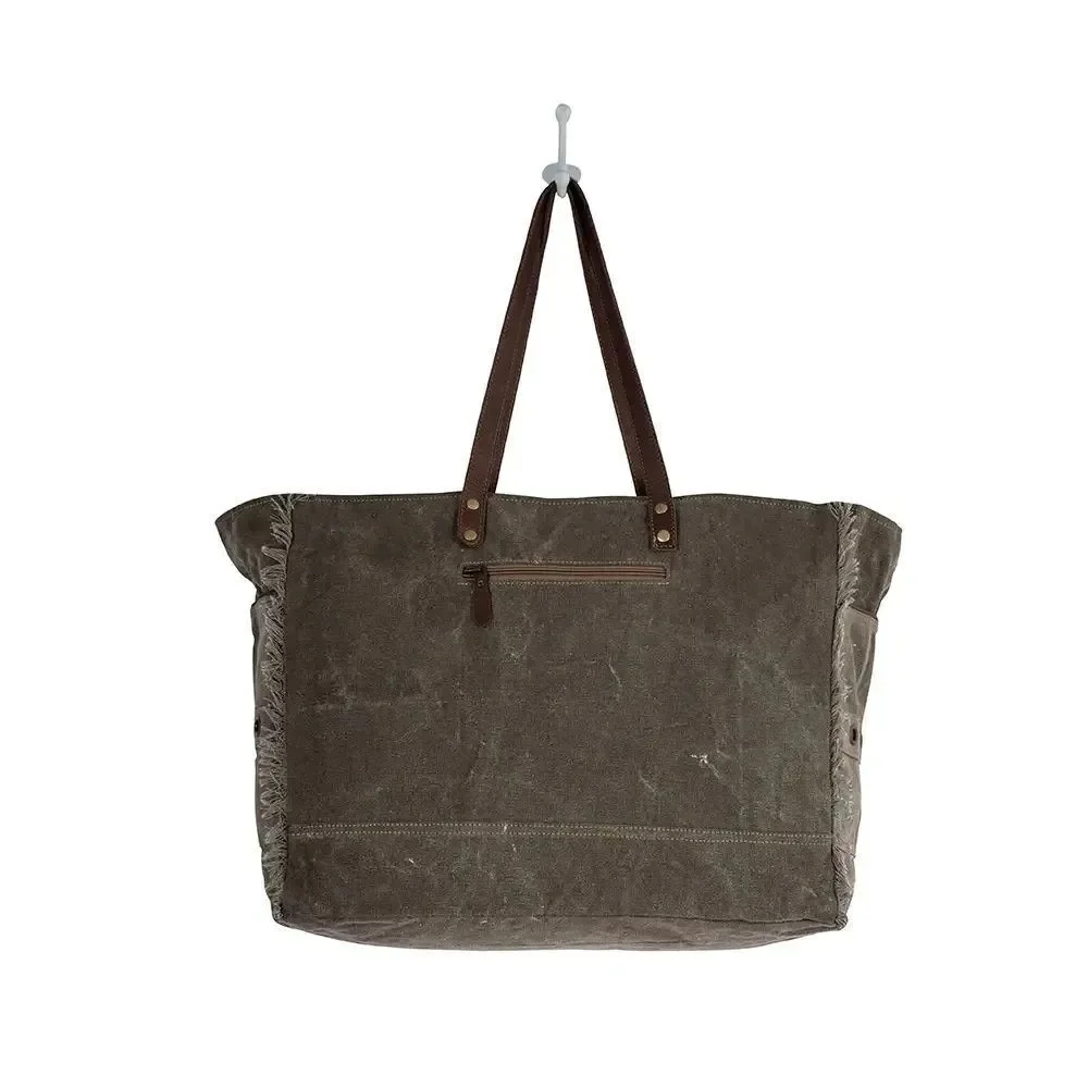 myra bag