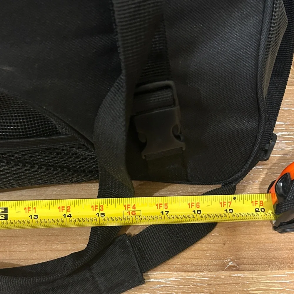 PETTOM pet carrier