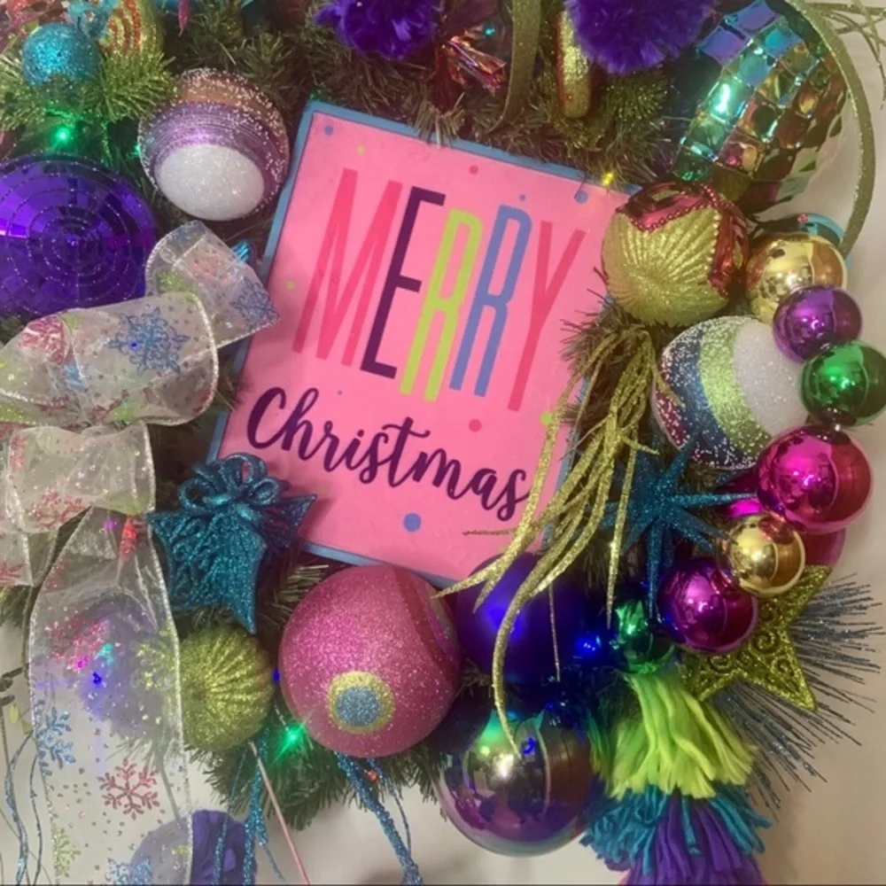 Pen’s Floral Decor fun whimsical