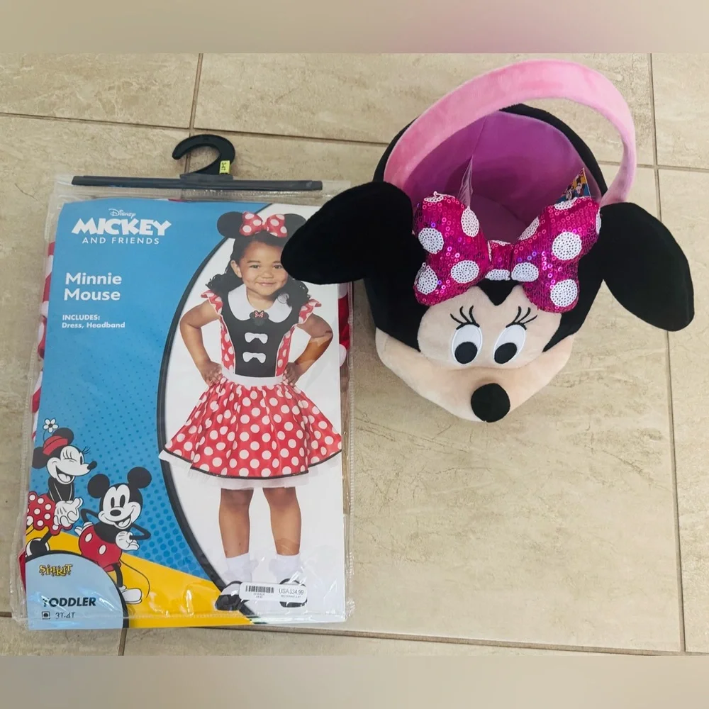 Disney both halloween when