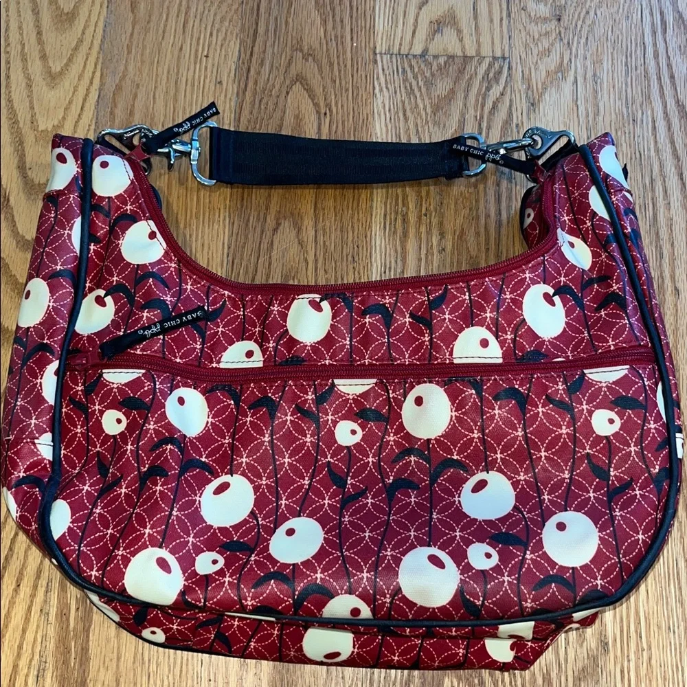 Petunia Pickle Bottom gently used