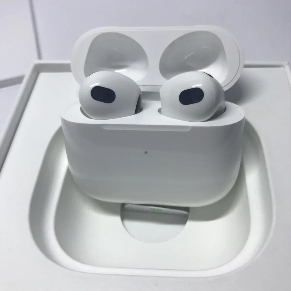 Apple AirPods 3rd Generation With Wireless Charging Case ‎MME73AM/A