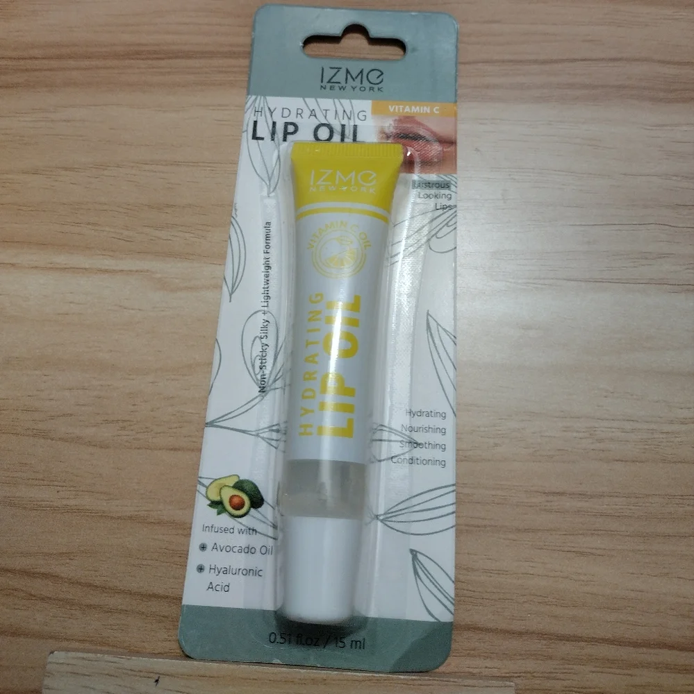 Izmo hydrating vitamin