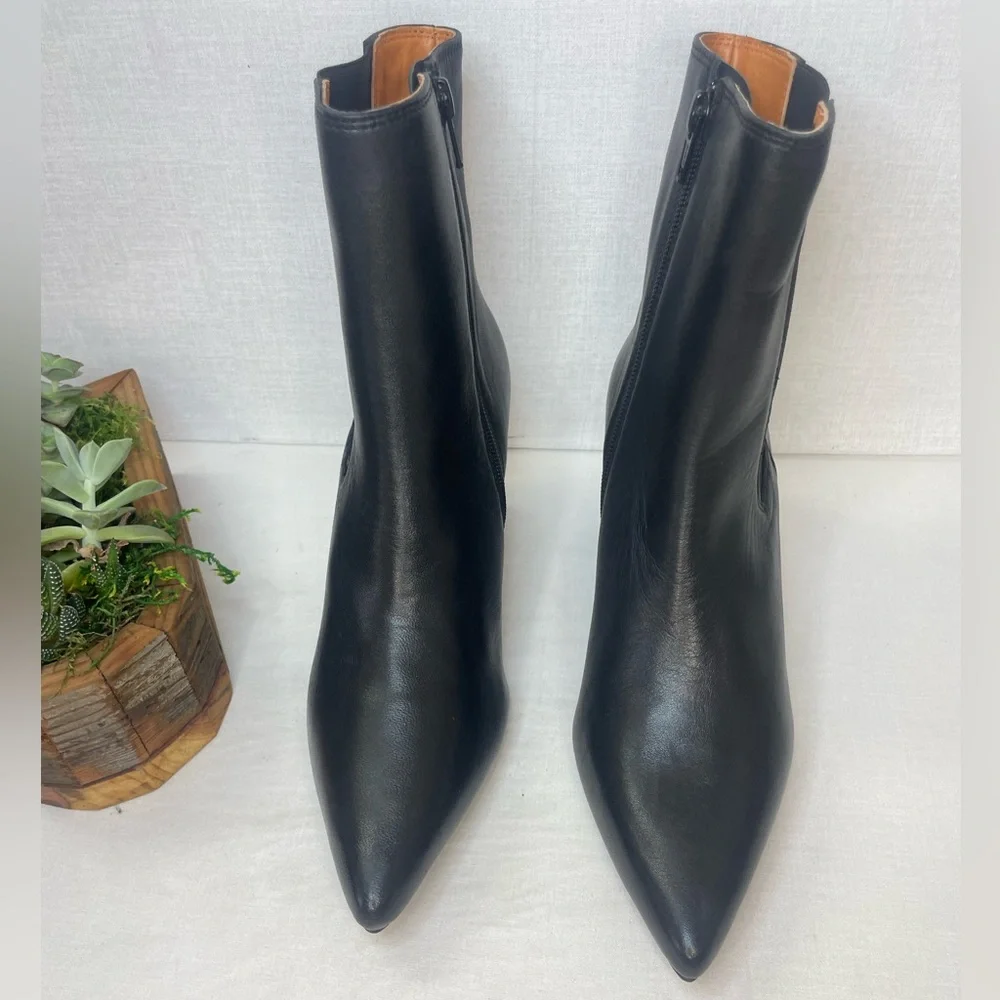 SAINT G ELLIANA BLACK‎ LEATHER SCULPTED HEEL INSIDE ZIP BOOTS Ankle 9