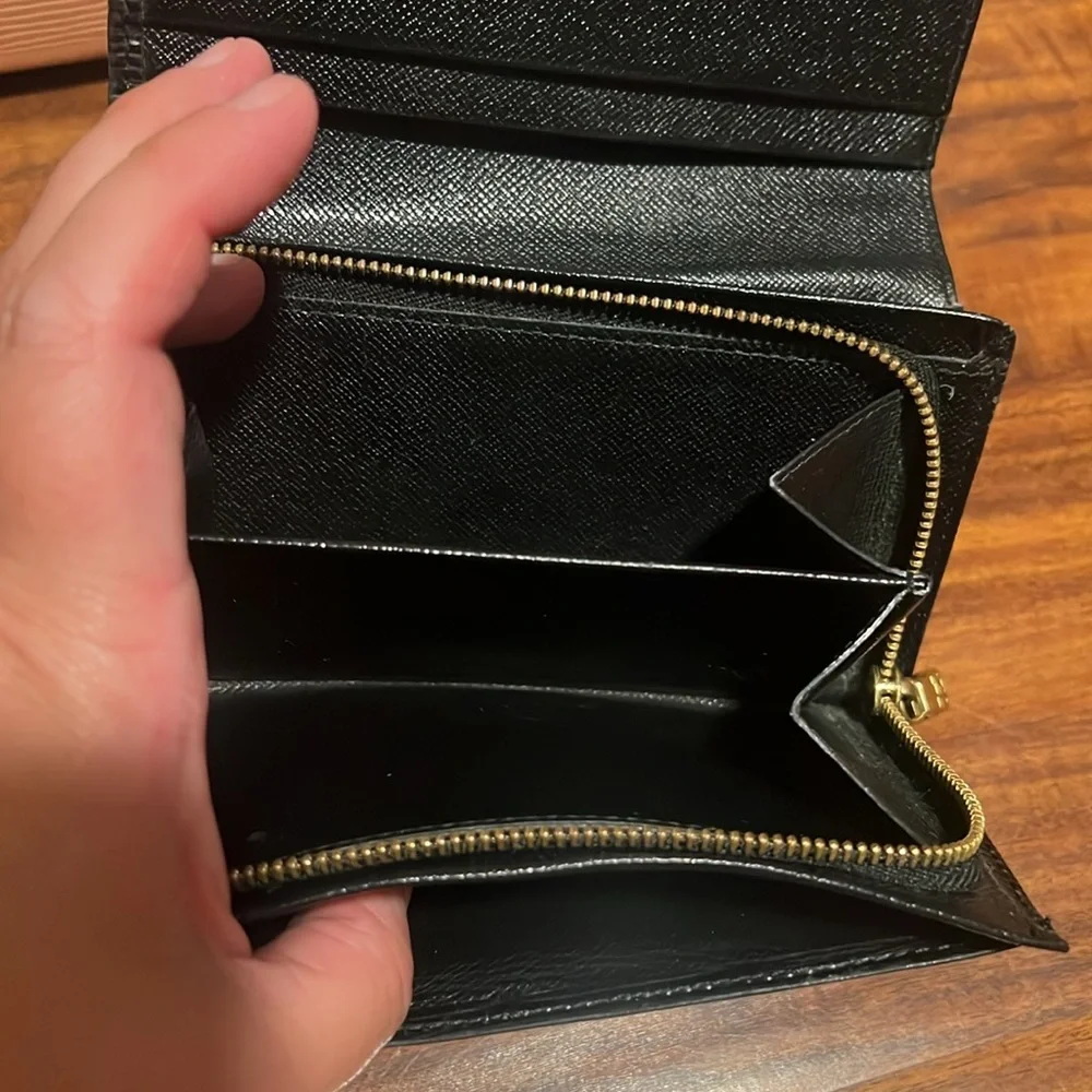 Louis Vuitton authentic louis