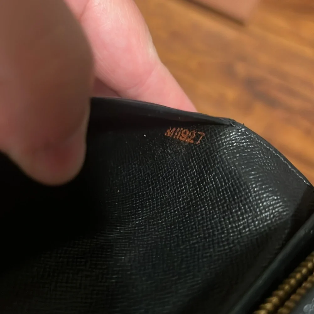 Louis Vuitton authentic louis