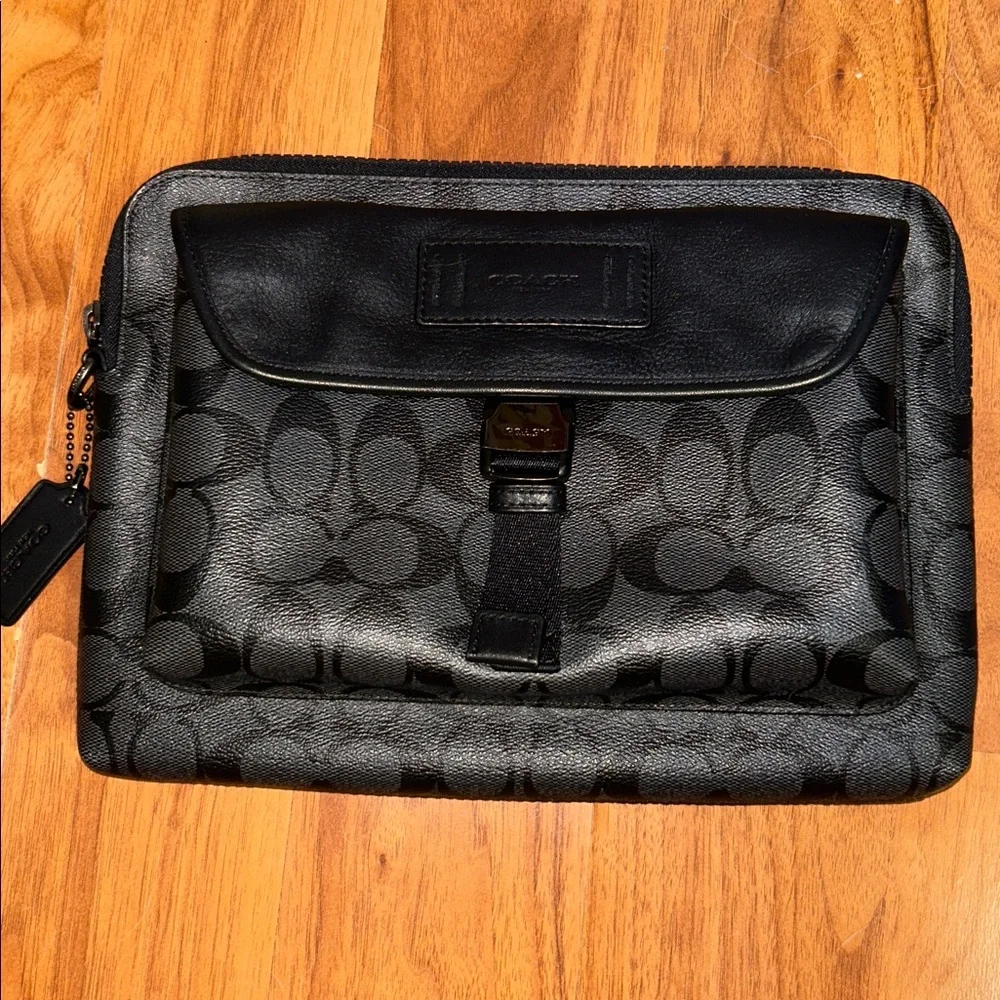 Coach mens ranger