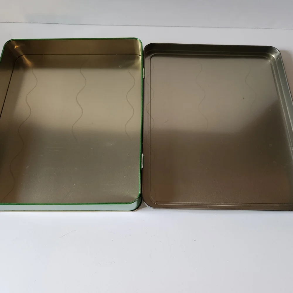 Whitmans product hinged