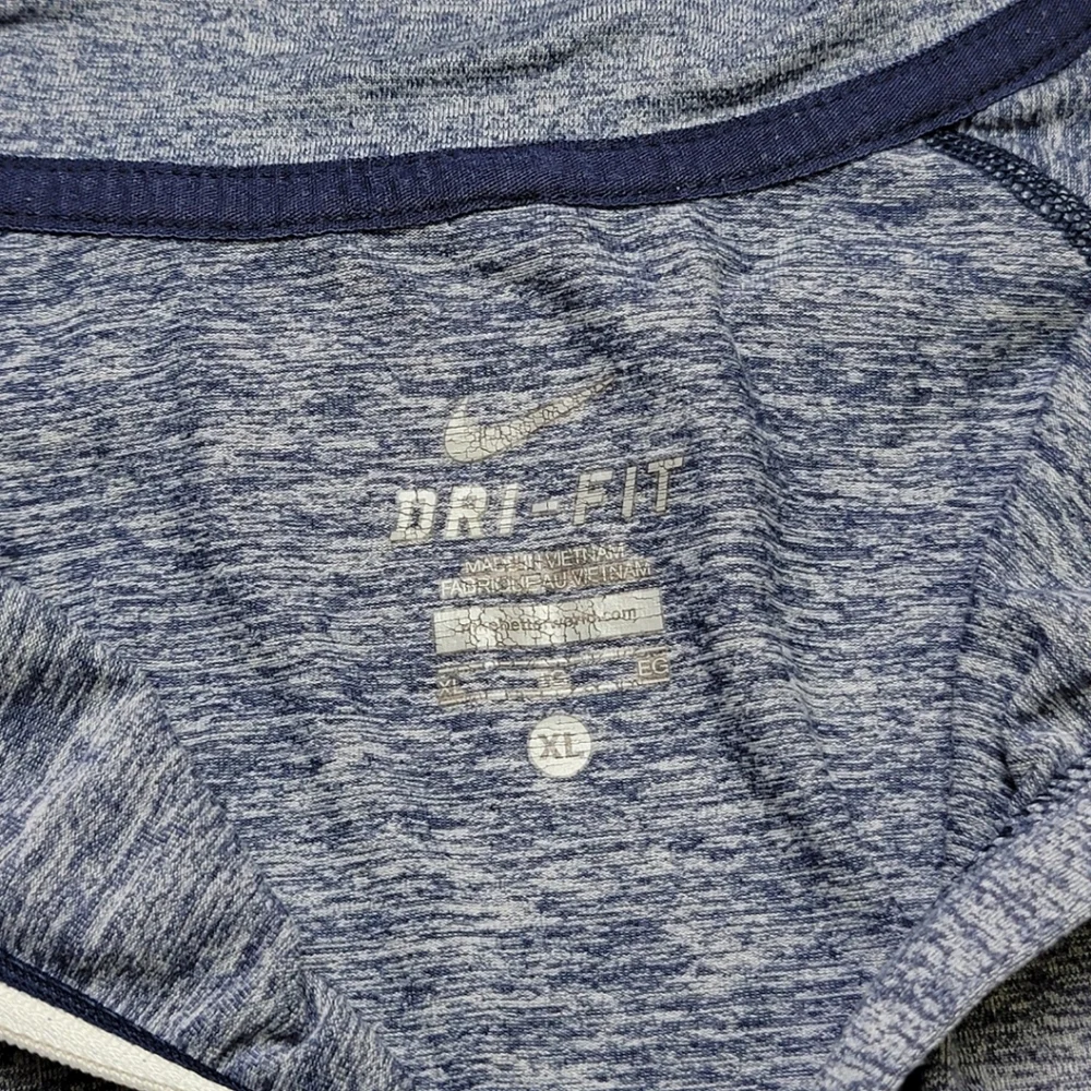 Nike step up