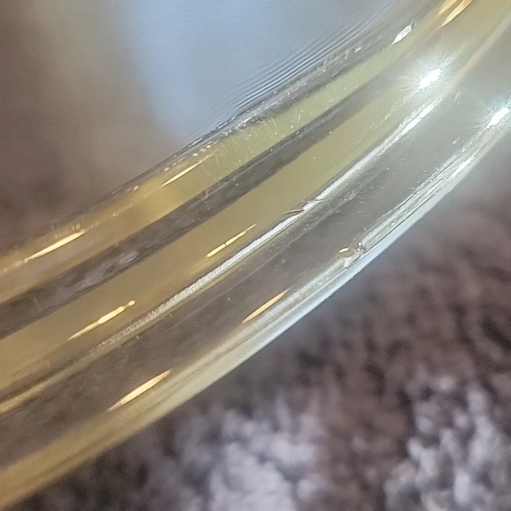 Pyrex replacement lid only DC-11/2-c small chip in picture