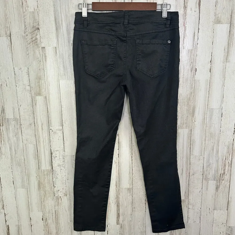 INC International Concepts great pre