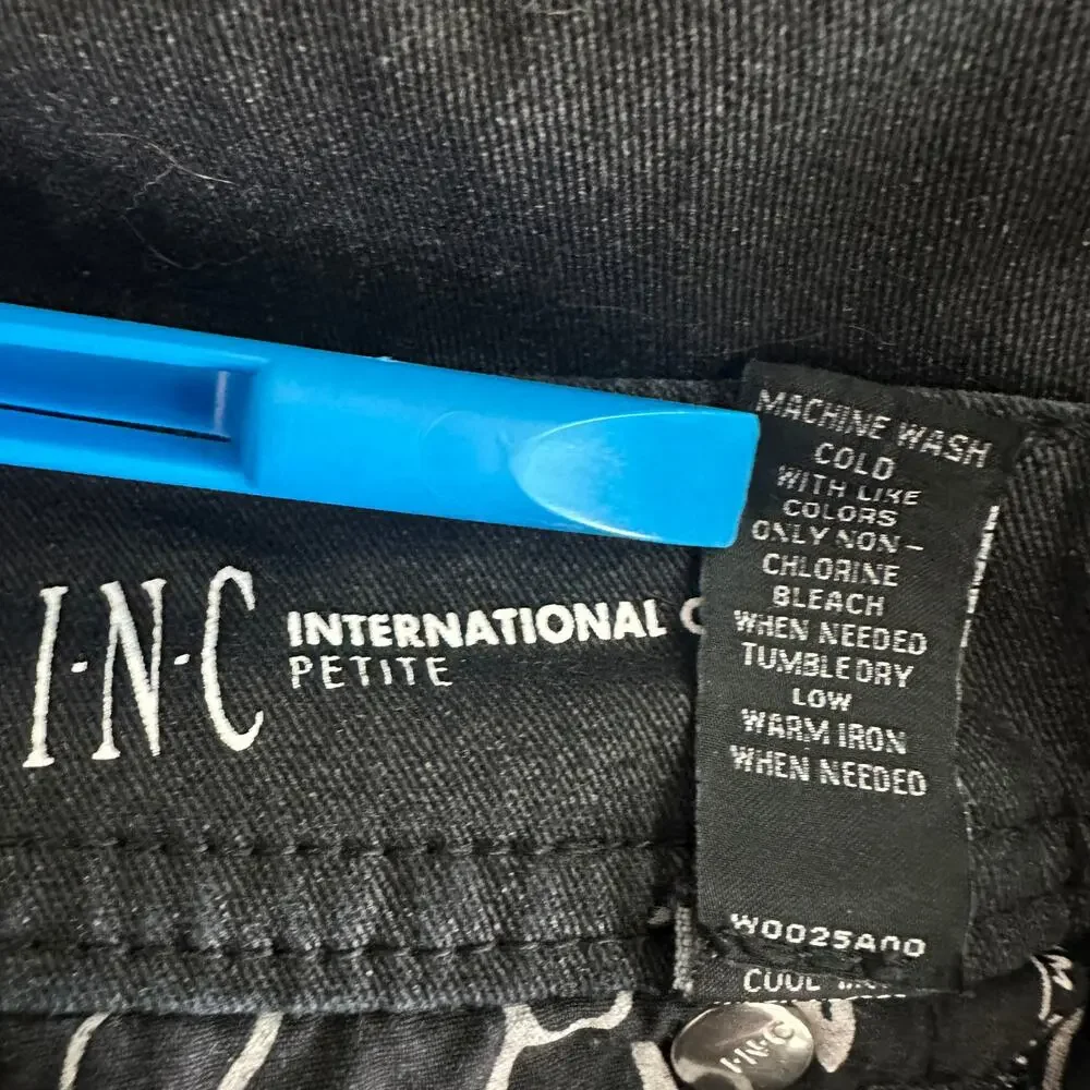INC International Concepts great pre