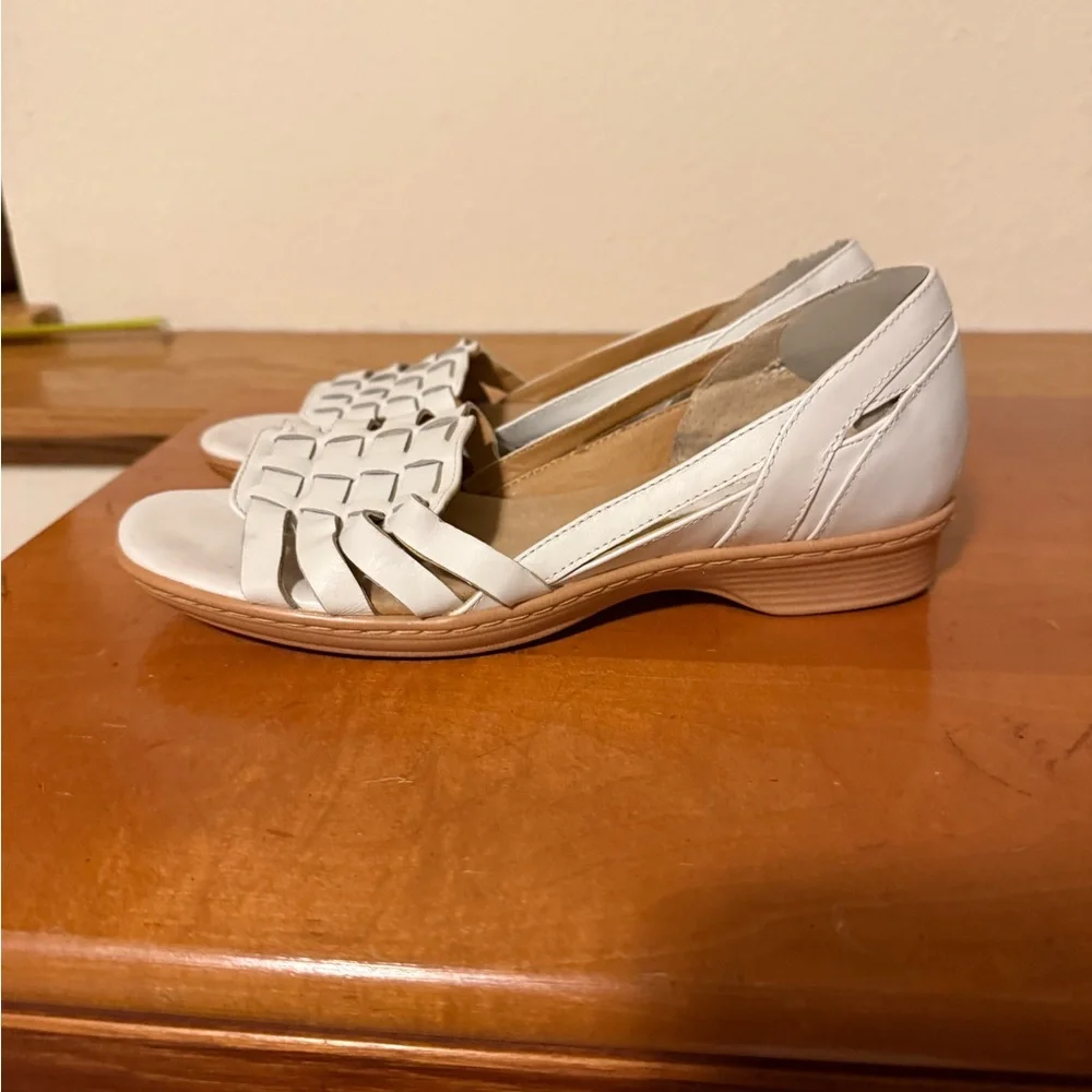 Softspots elegant white