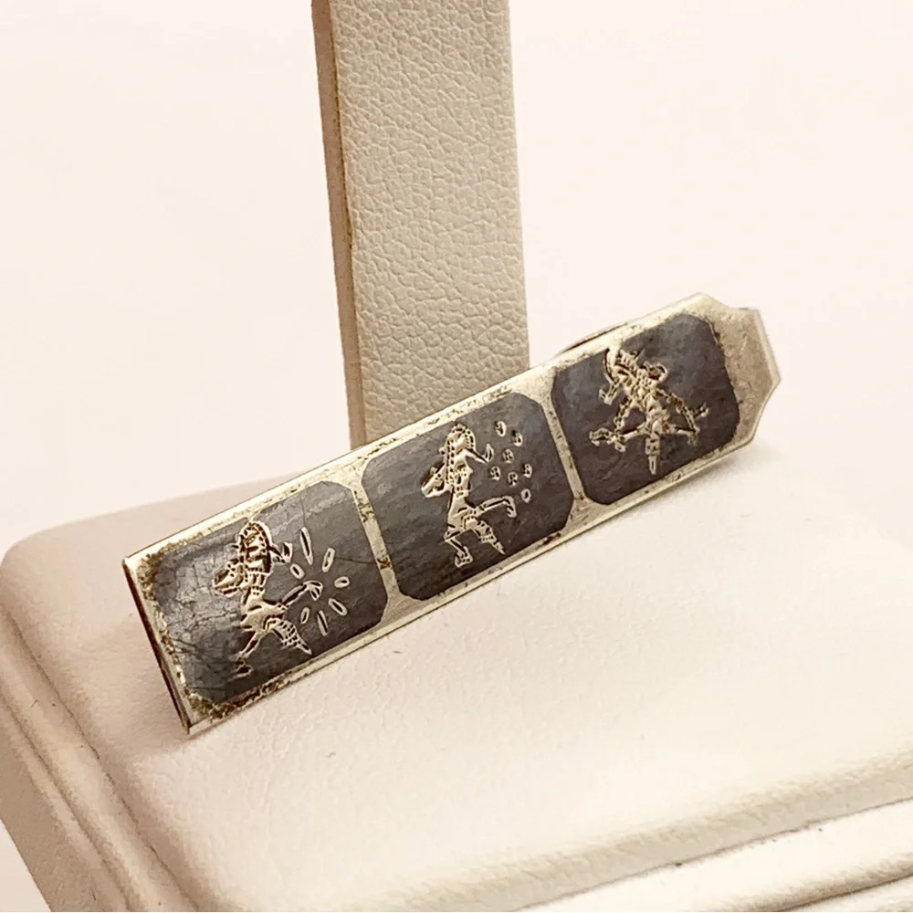 Vintage tie niello clip