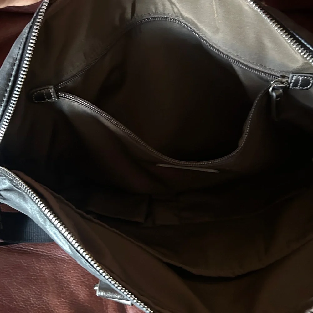 Kipling kaitlyn laptop