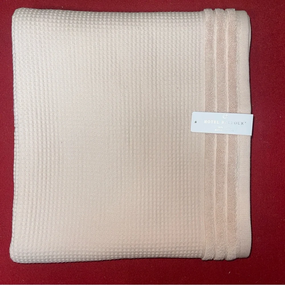 Hotel Balfour Collection Pink Sand Waffle Weave Twist Cotton Bath Towel 30x55”