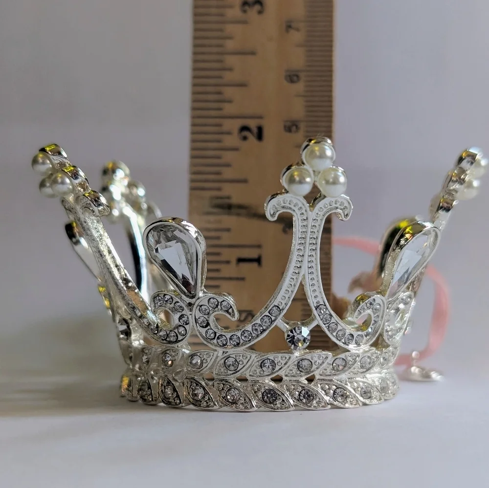 N/A elegant silver