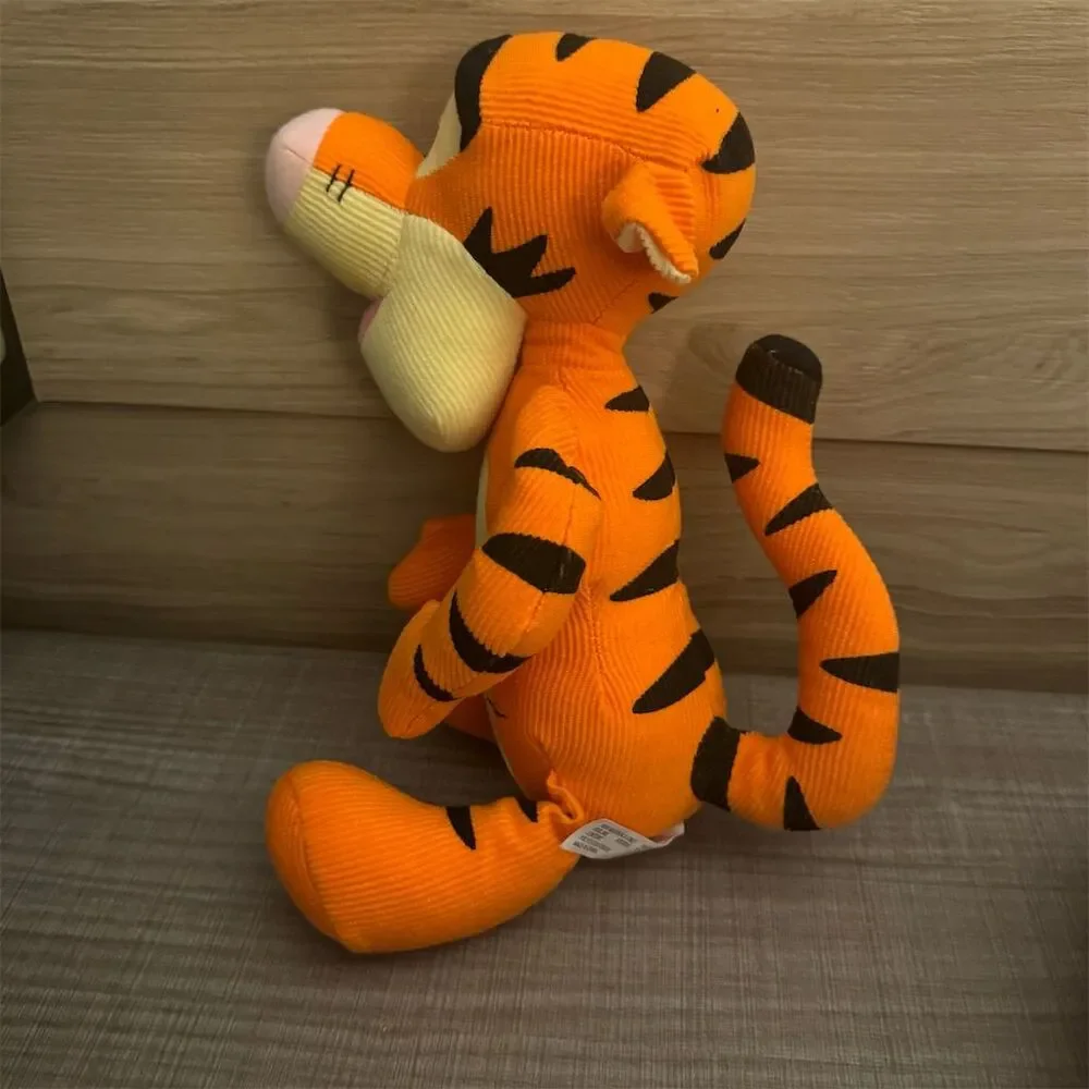 Fisher-Price Disney Tigger Plush Toy Winnie the Pooh Collection 2005