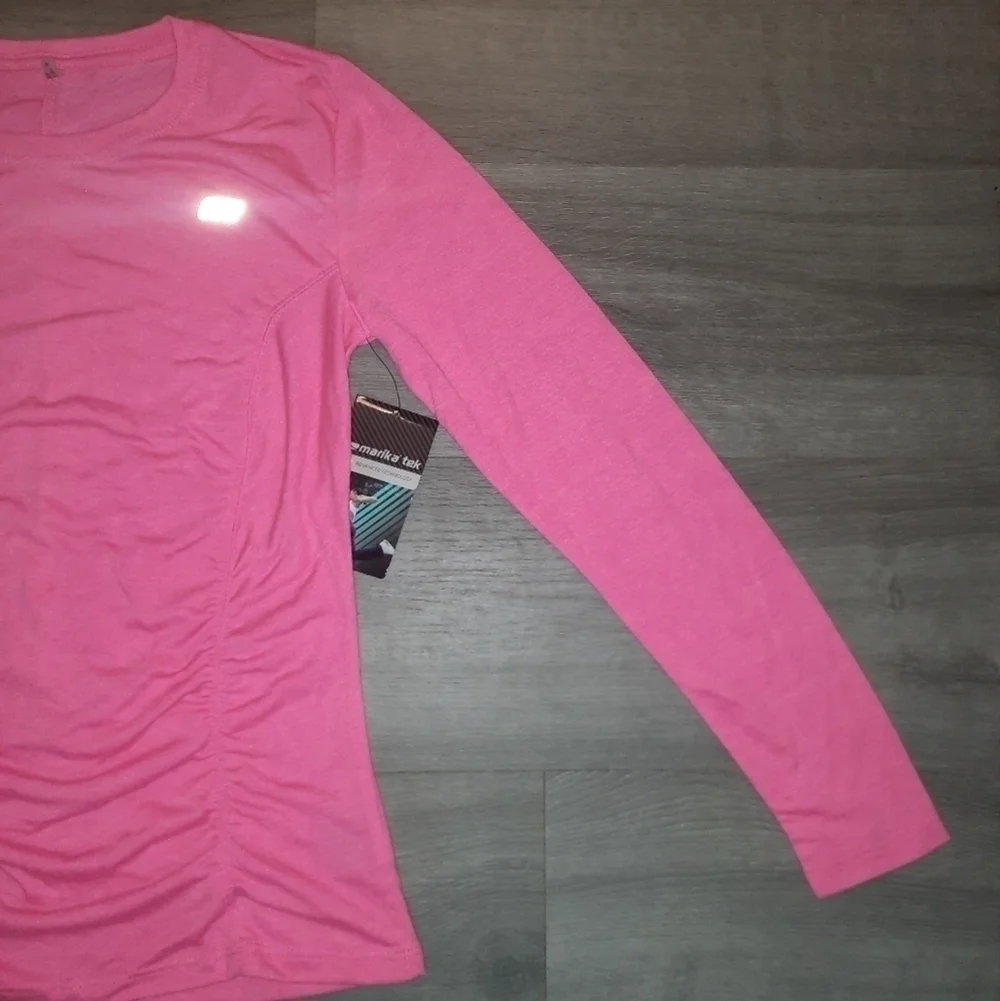N/A nwt marika