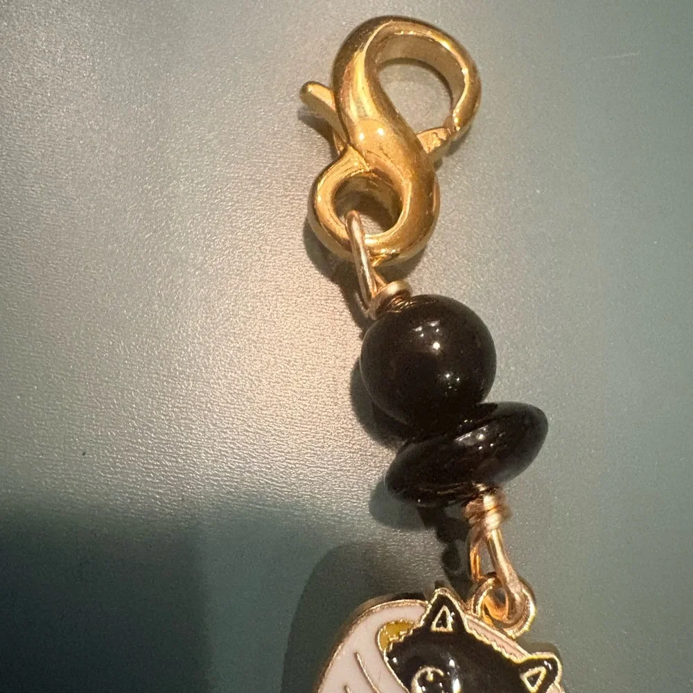 euthymic threads adorable keychain