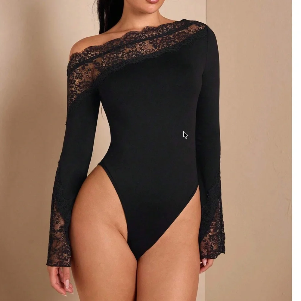 N/A eyelet layered