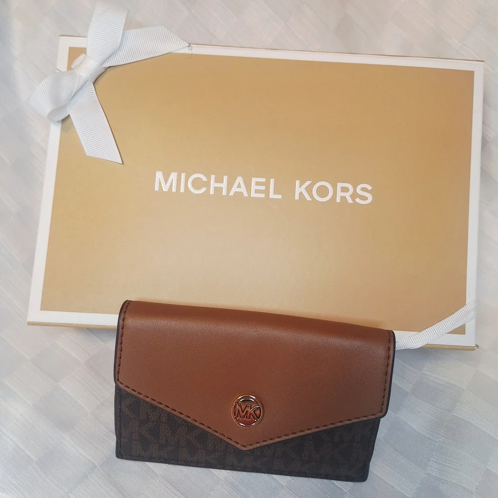 Michael Kors Brown and Chocolate Women's Card Holder