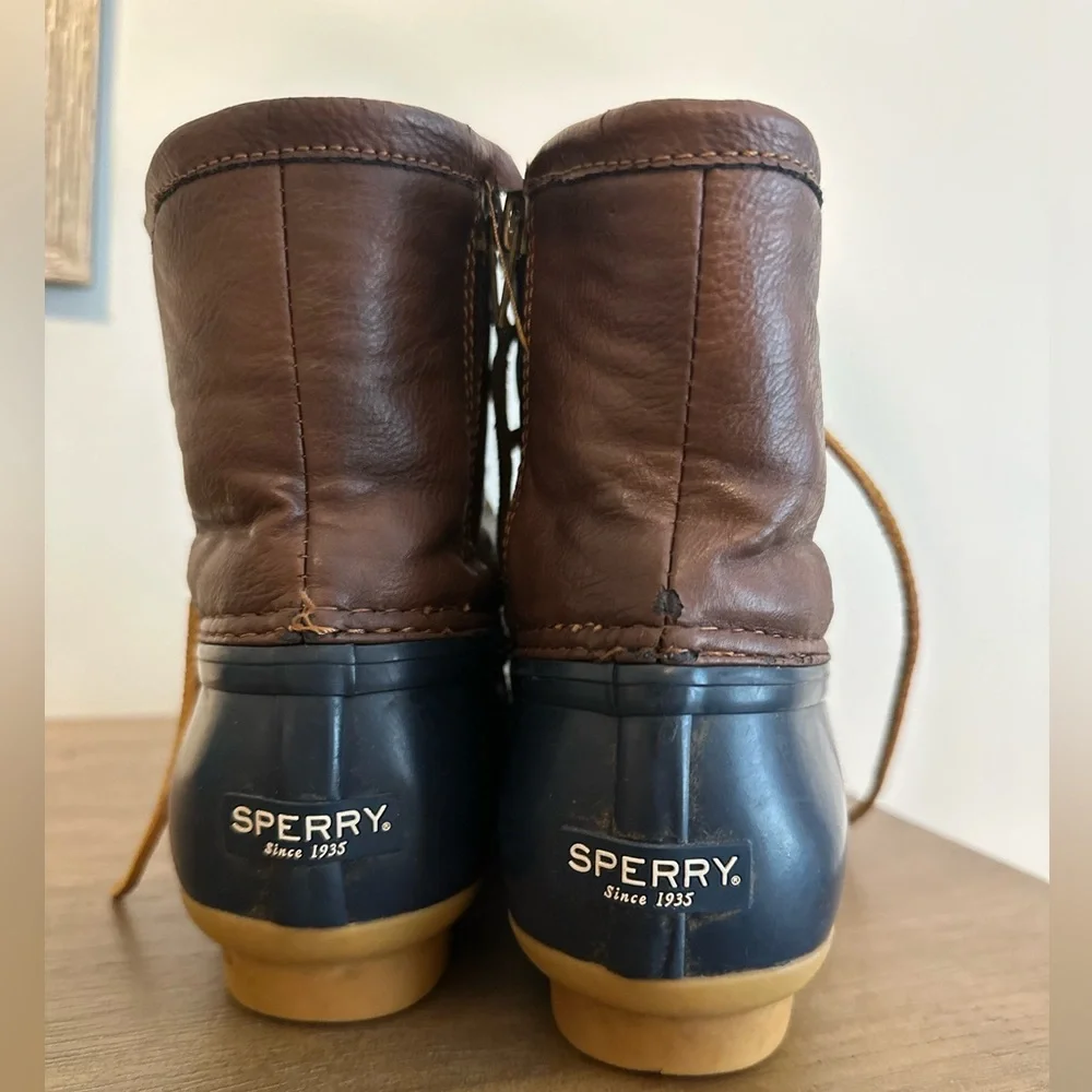 Sperry questions leave