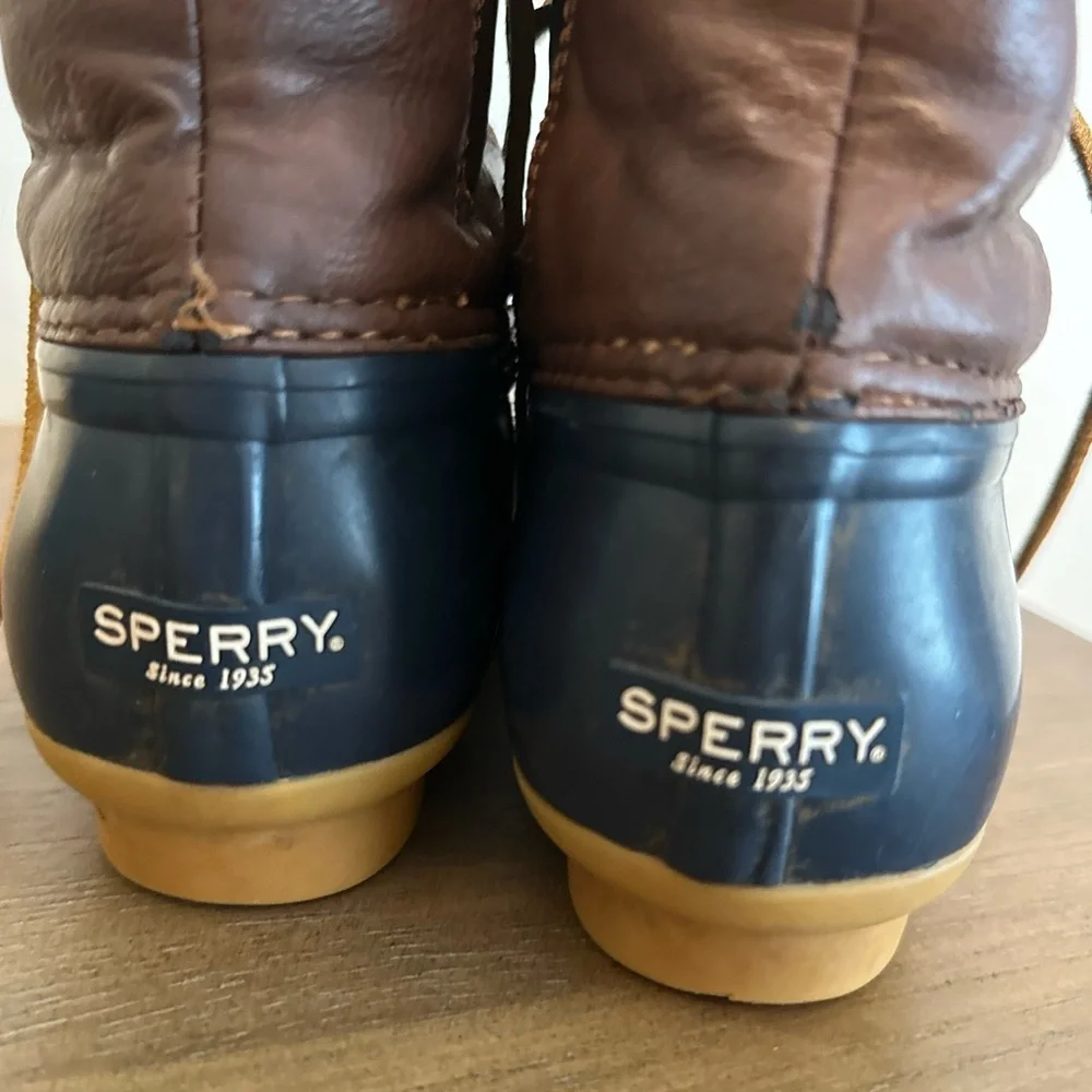 Sperry questions leave