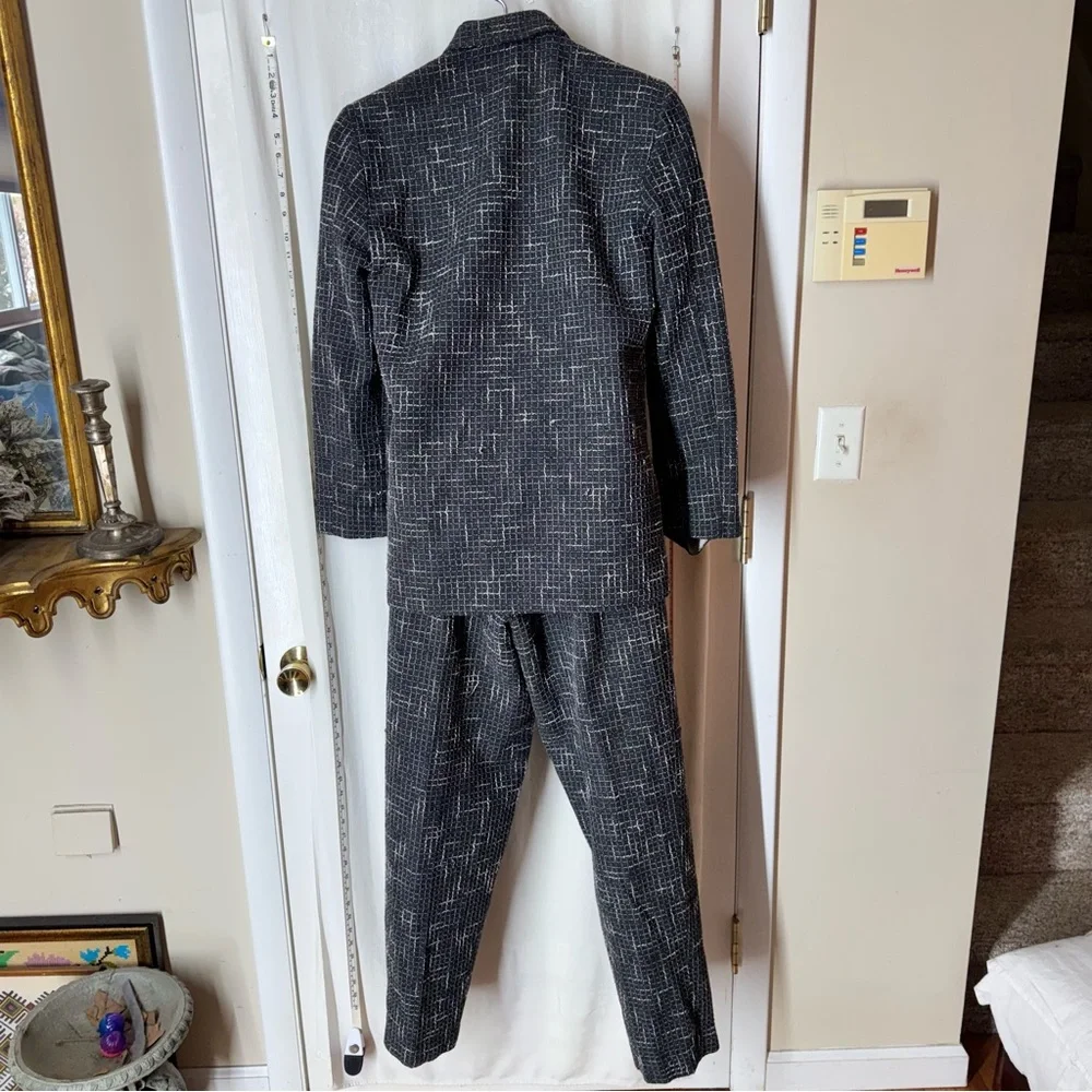 Saito Konichi suit but waist