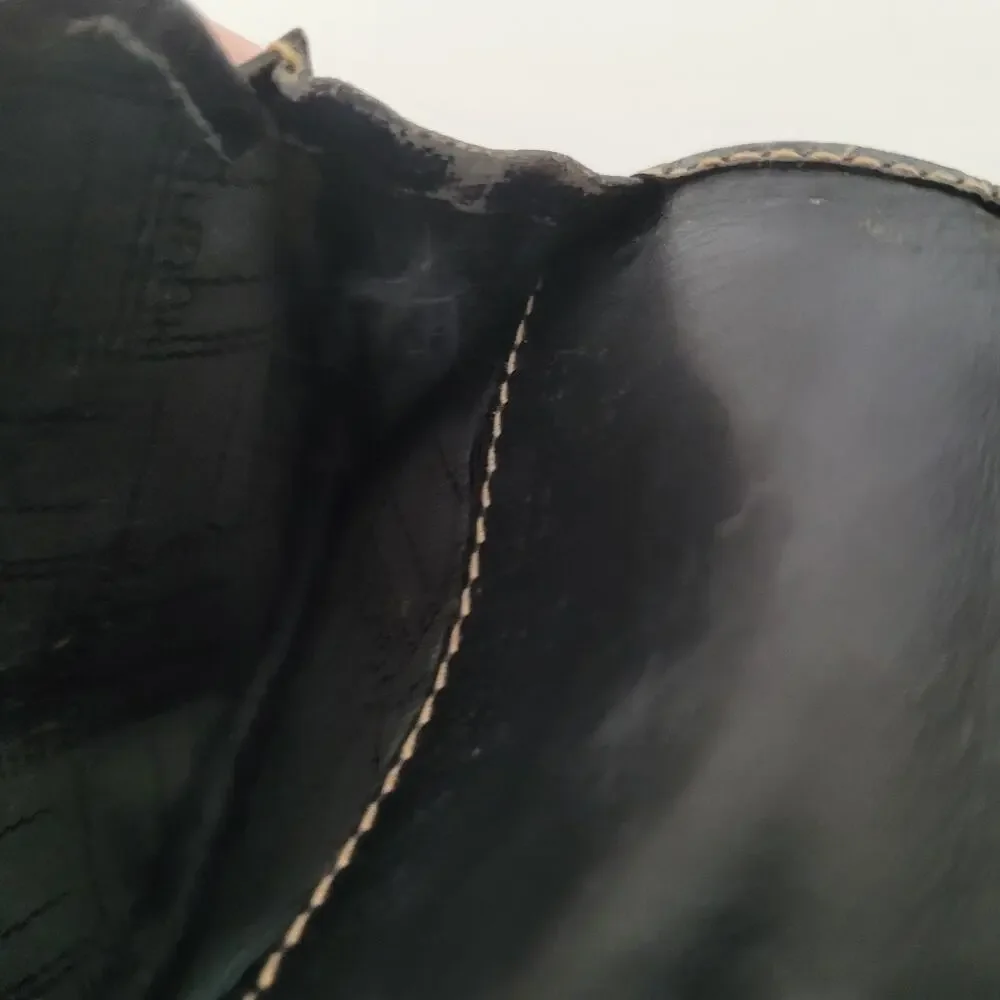 Dunhill authentic measures