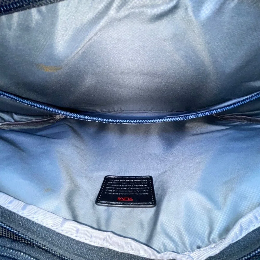 Tumi spacious organized