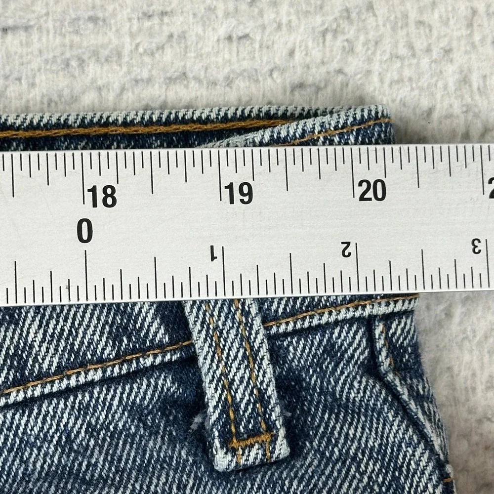 Levis offer item