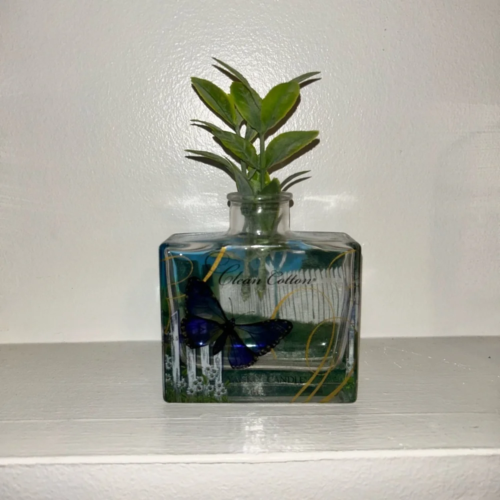 Yankee Candle this beautifully