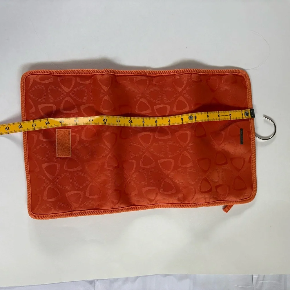 Travelon liz claiborne