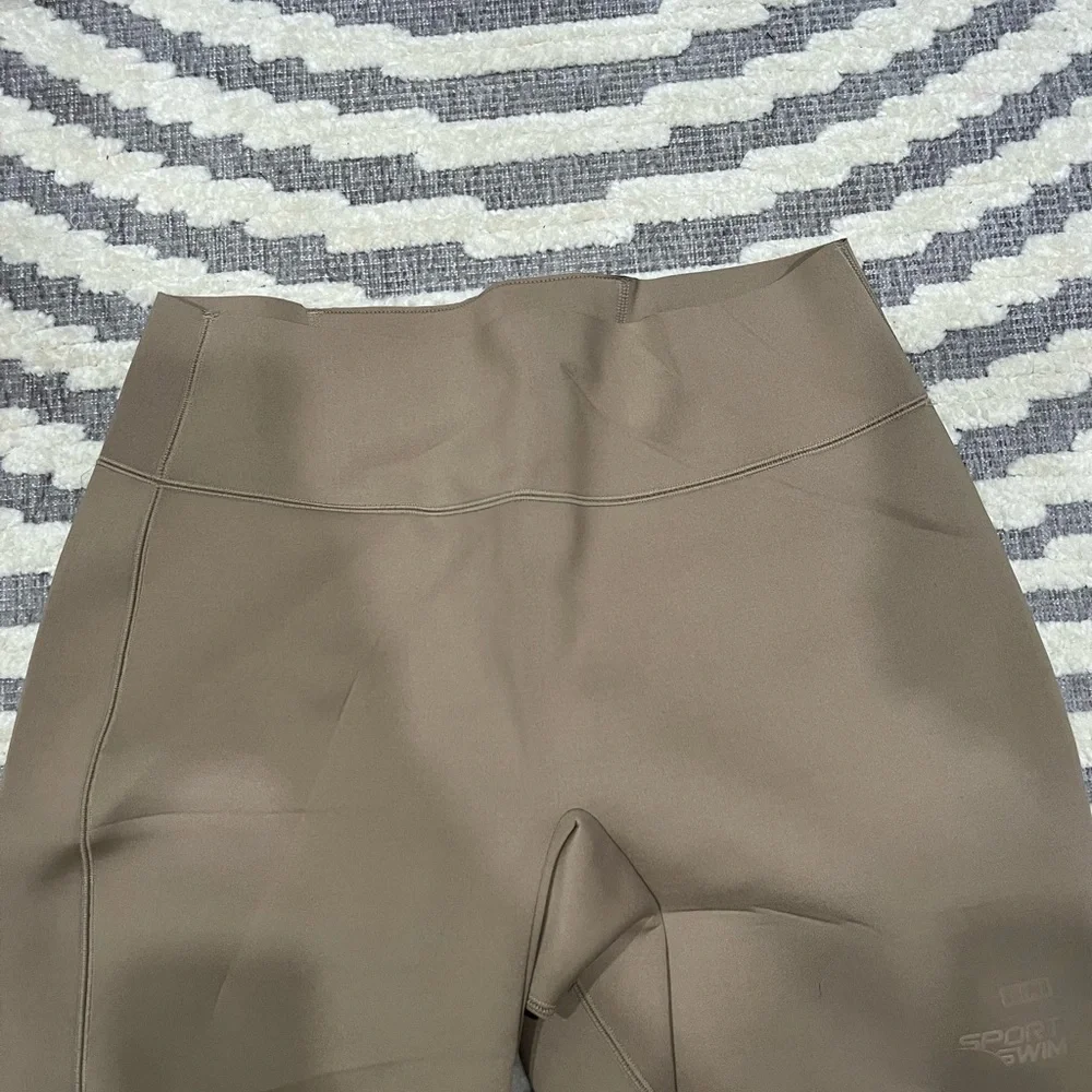 skims sw-pnt-0073 color‎ dessert