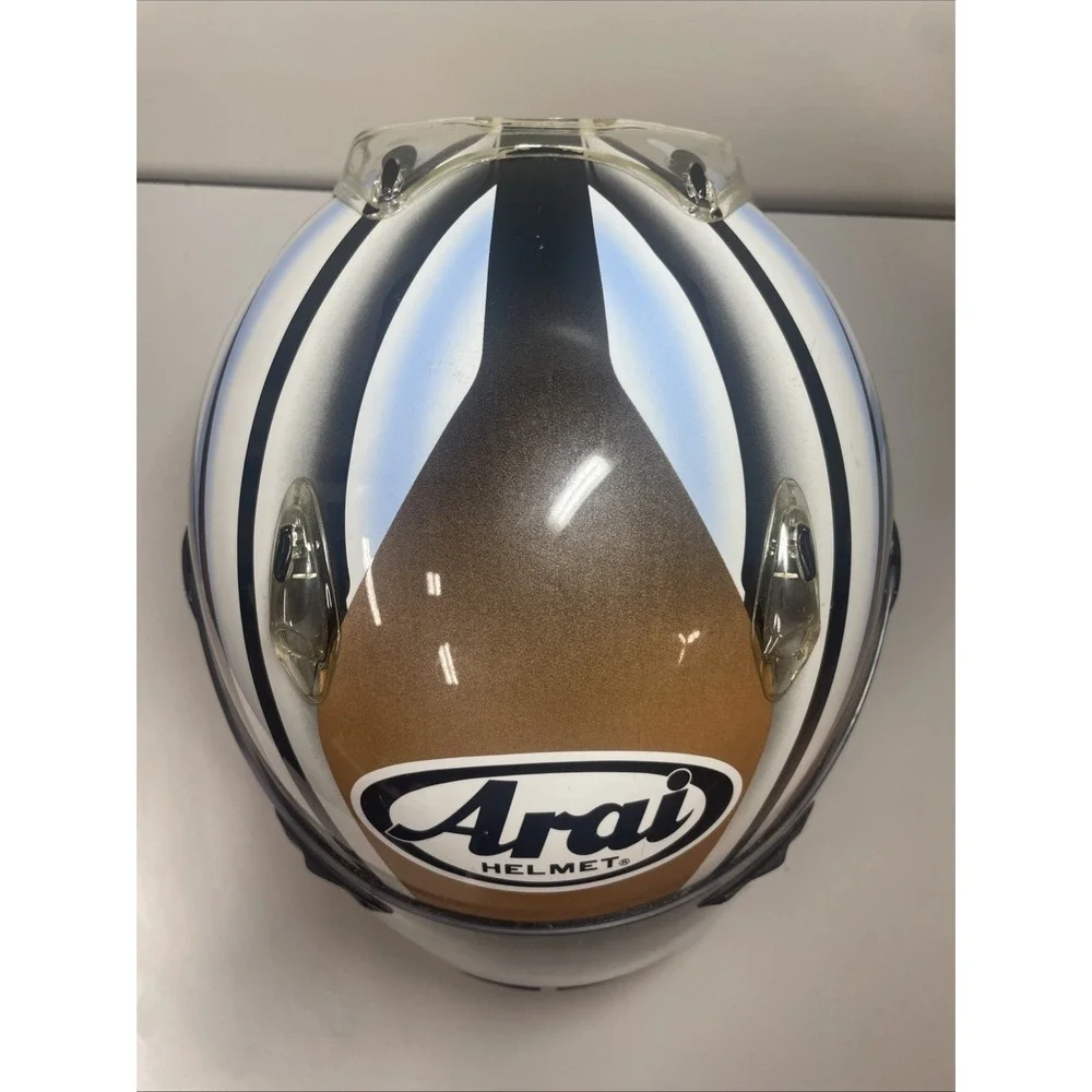 Arai quantum helmet