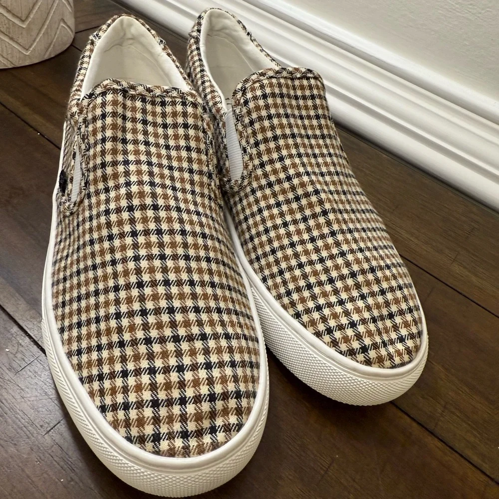 J. Crew Women’s Plaid slip-on sneakers Sz 7