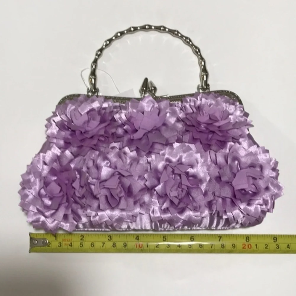 BellaKiara purse beautiful floral
