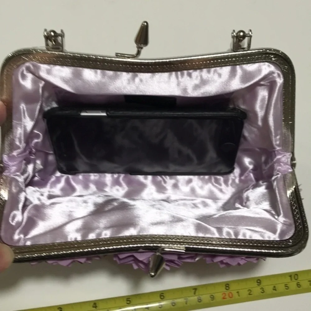 BellaKiara purse beautiful floral