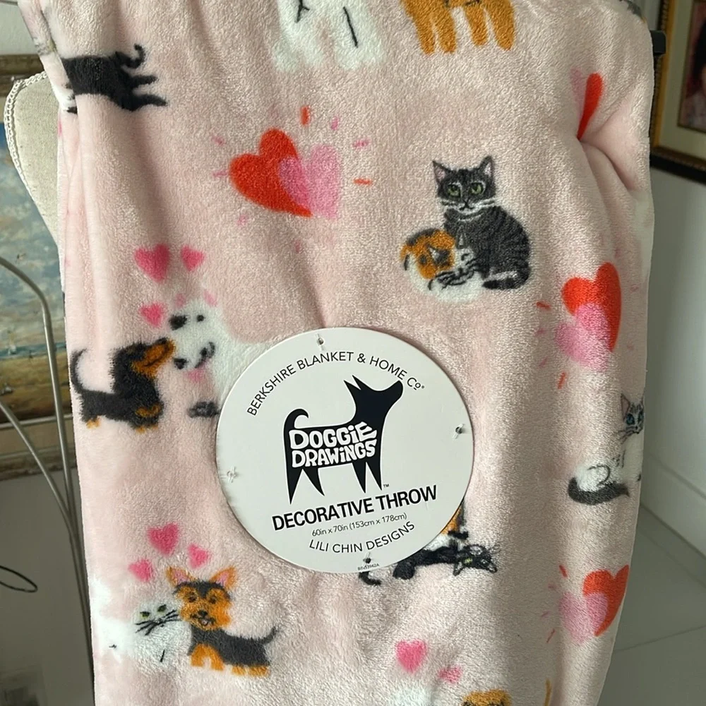 Berkshire nwt blanket