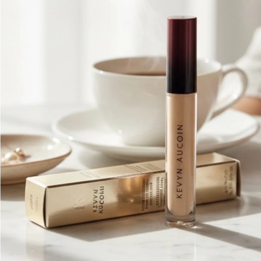 Kevyn Aucoin The Etherealist Super Natural Concealer Shade Medium EC05 NIB 4.4ml