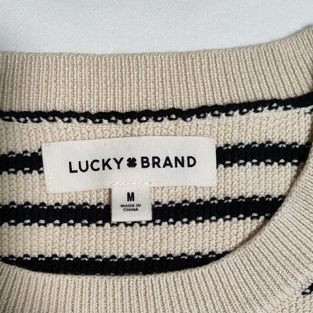 Lucky Brand chic knit