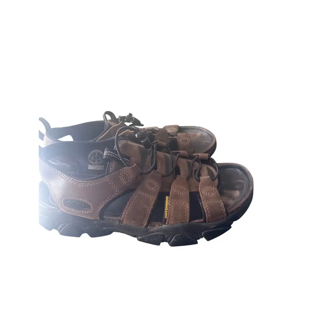 Keen Men's Daytona II sandals 9 L1
