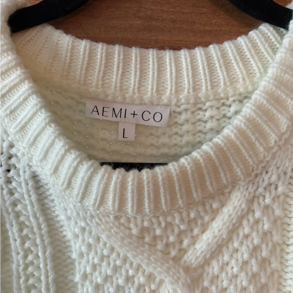 AEMI+CO boutique sweater