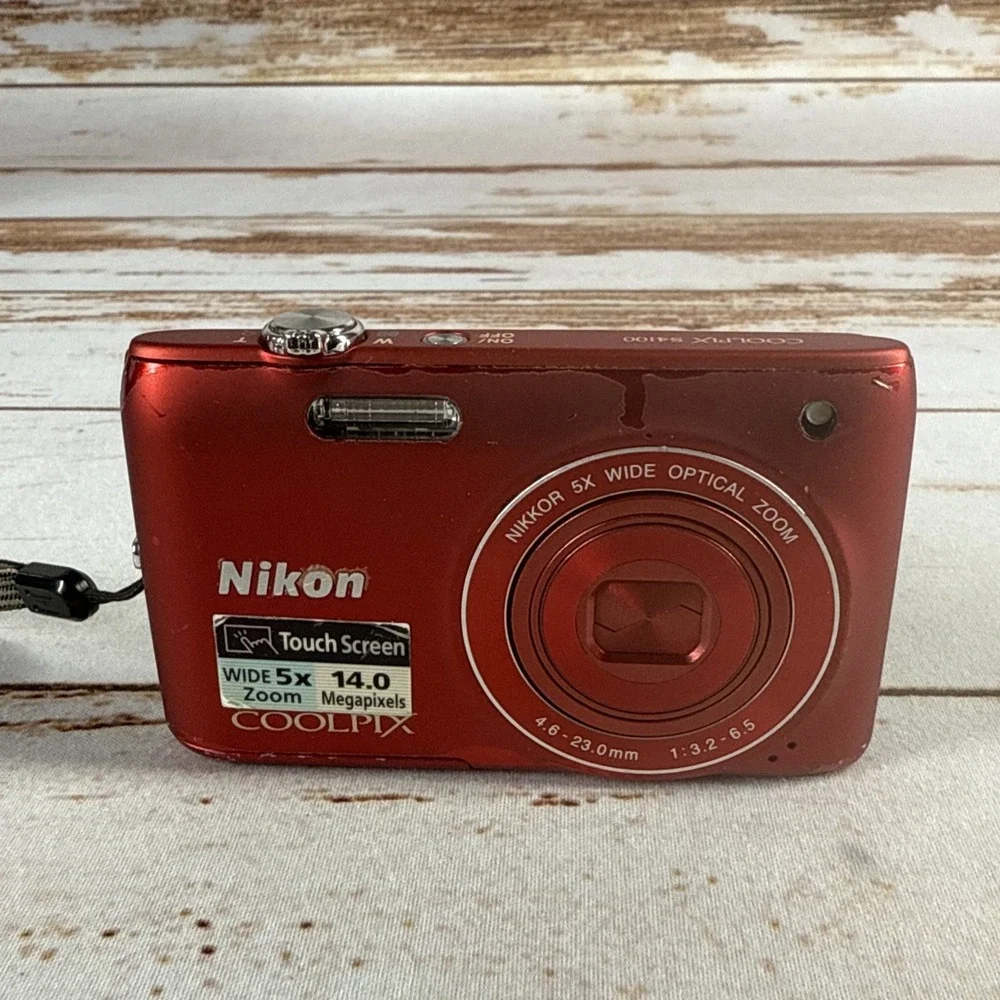 Nikon COOLPIX S4100 Digital Camera For Parts Or Repair Screen Works Lens Error