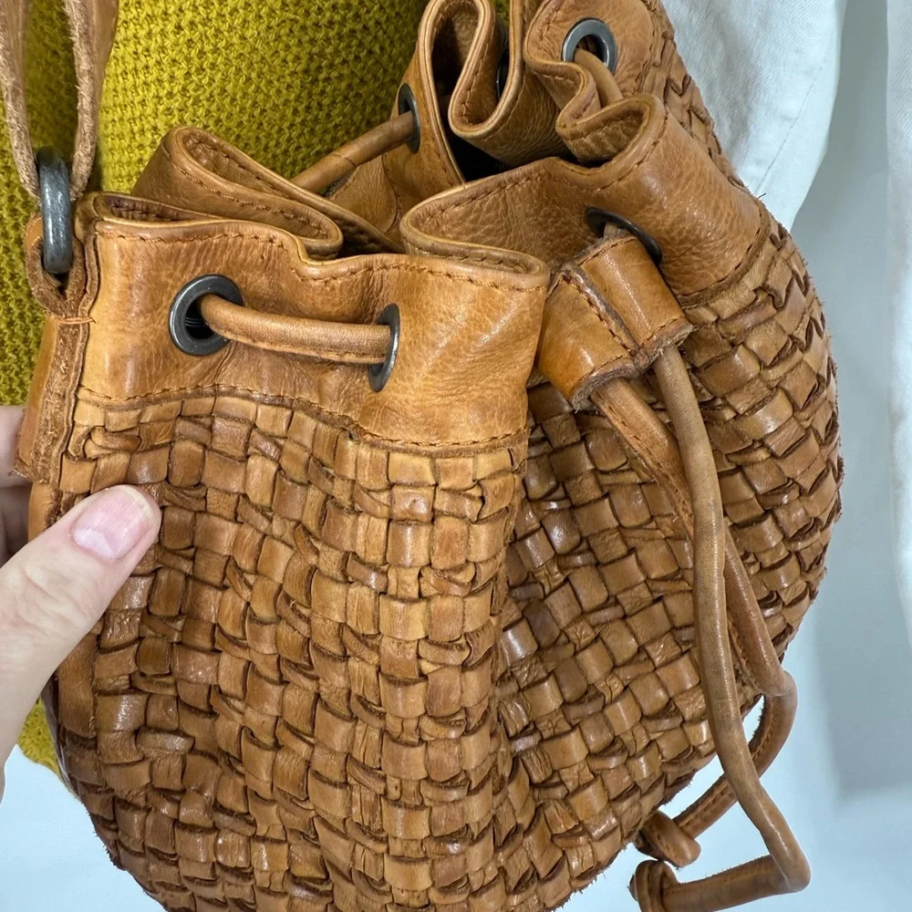 Unbranded unnamed leather