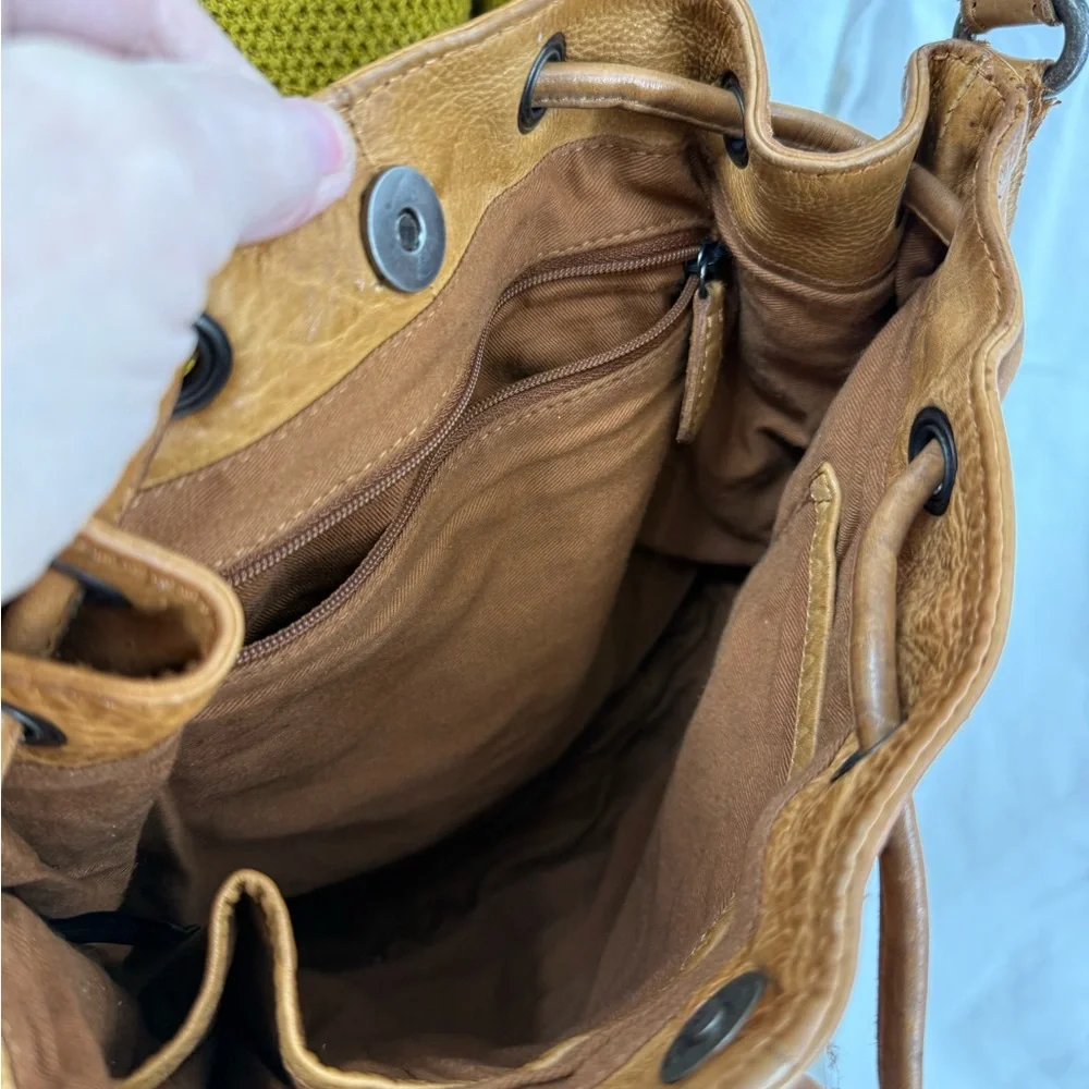 Unbranded unnamed leather