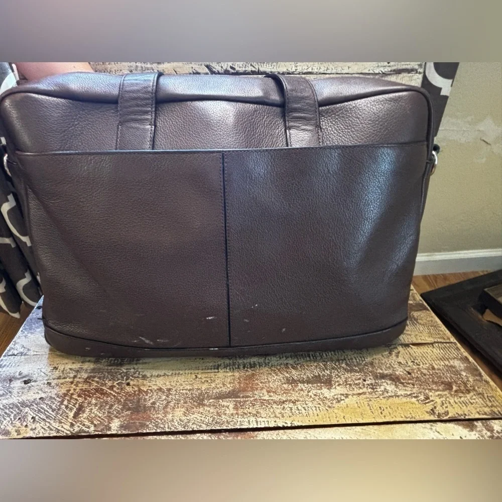 Coach Leather Hamilton Commuter *Please check all photos before purchase